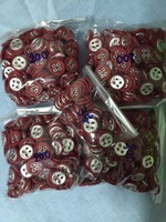 mixed sizes eyelet fabric-covered buttons (4 holes)
